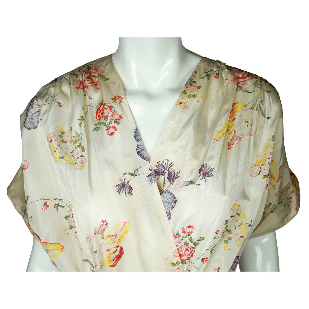 Vintage 1940s Dressing Gown Floral Chintz Taffeta Lounging Robe Mme Sarette Sz M - Poppy's Vintage Clothing