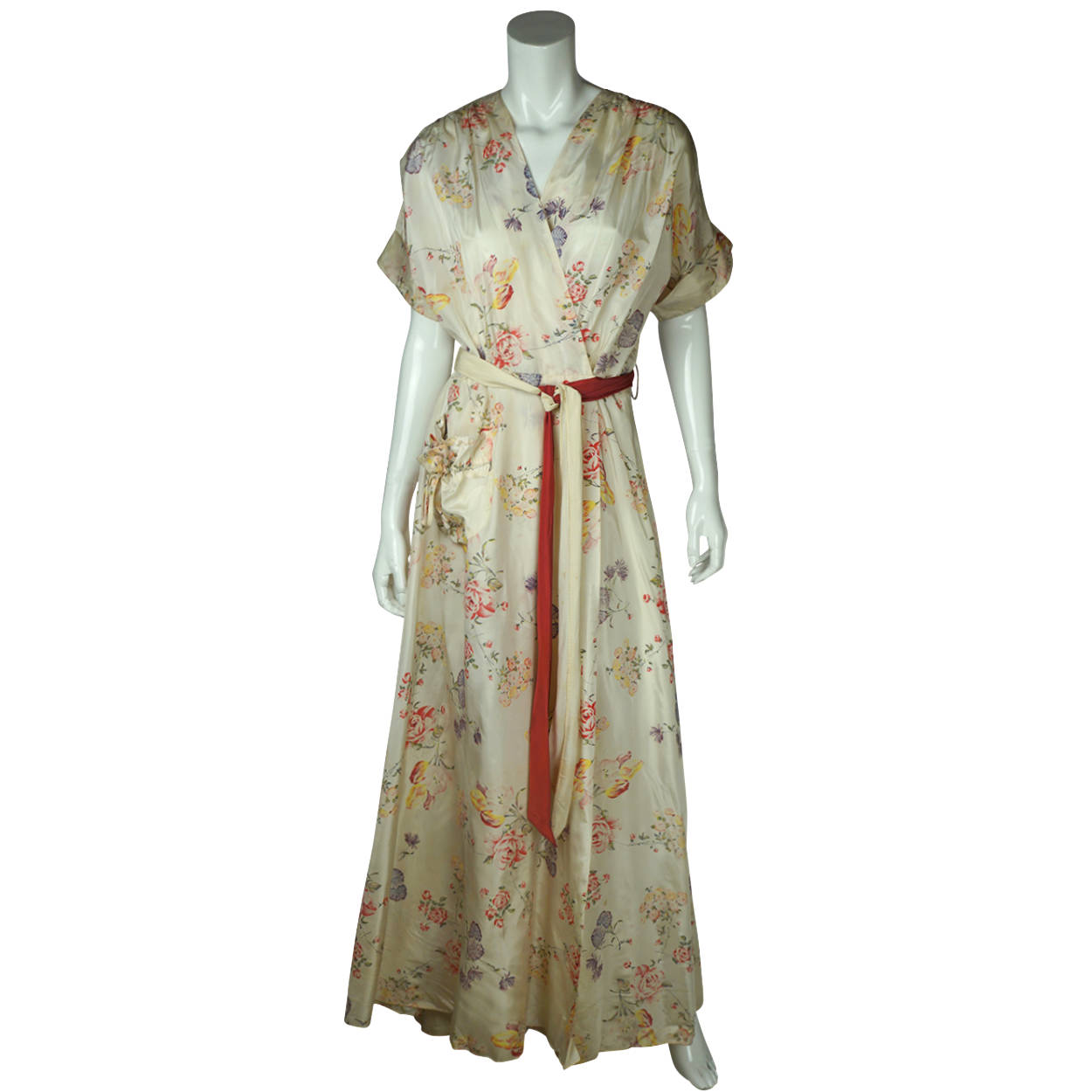 Vintage 1940s Dressing Gown Floral Chintz Taffeta Lounging Robe Mme Sarette Sz M - Poppy's Vintage Clothing