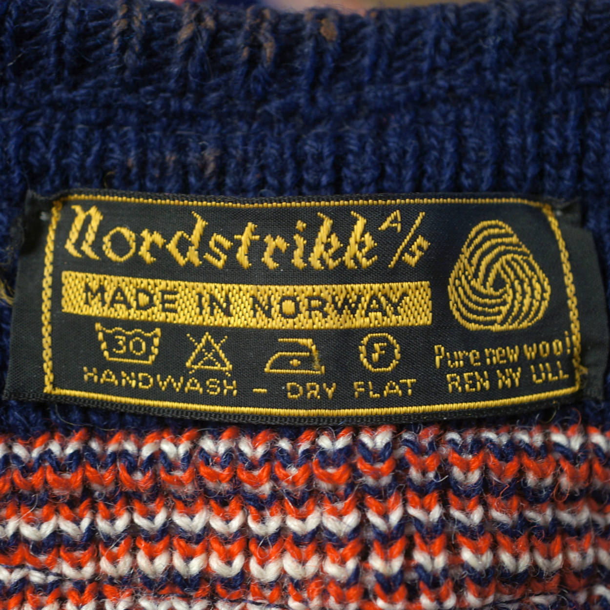 Vintage Nordstrikk Norway Cardigan Nordic Sweater Unisex Ladies 14 Gents 36 - Poppy's Vintage Clothing