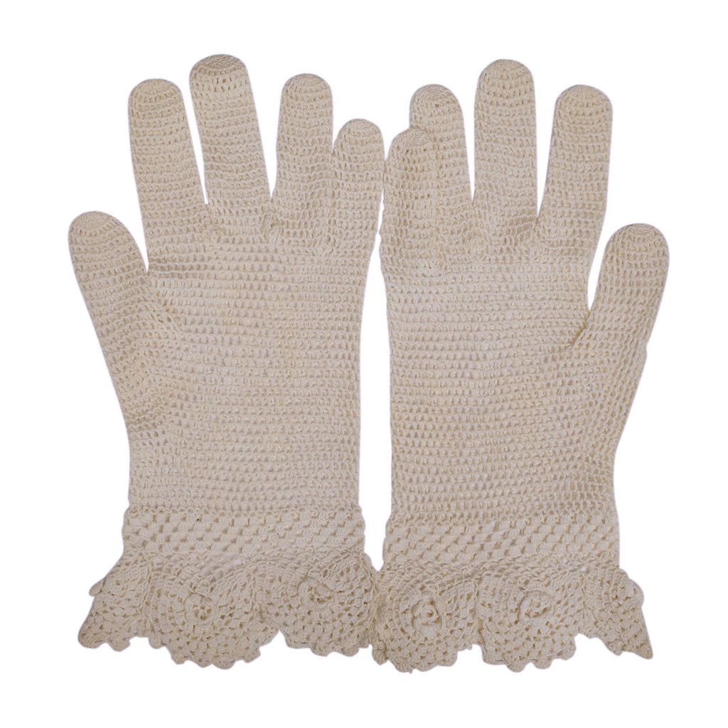 Vintage Crochet Gloves Off White Hand Made Ladies Size Small - Poppy's Vintage Clothing