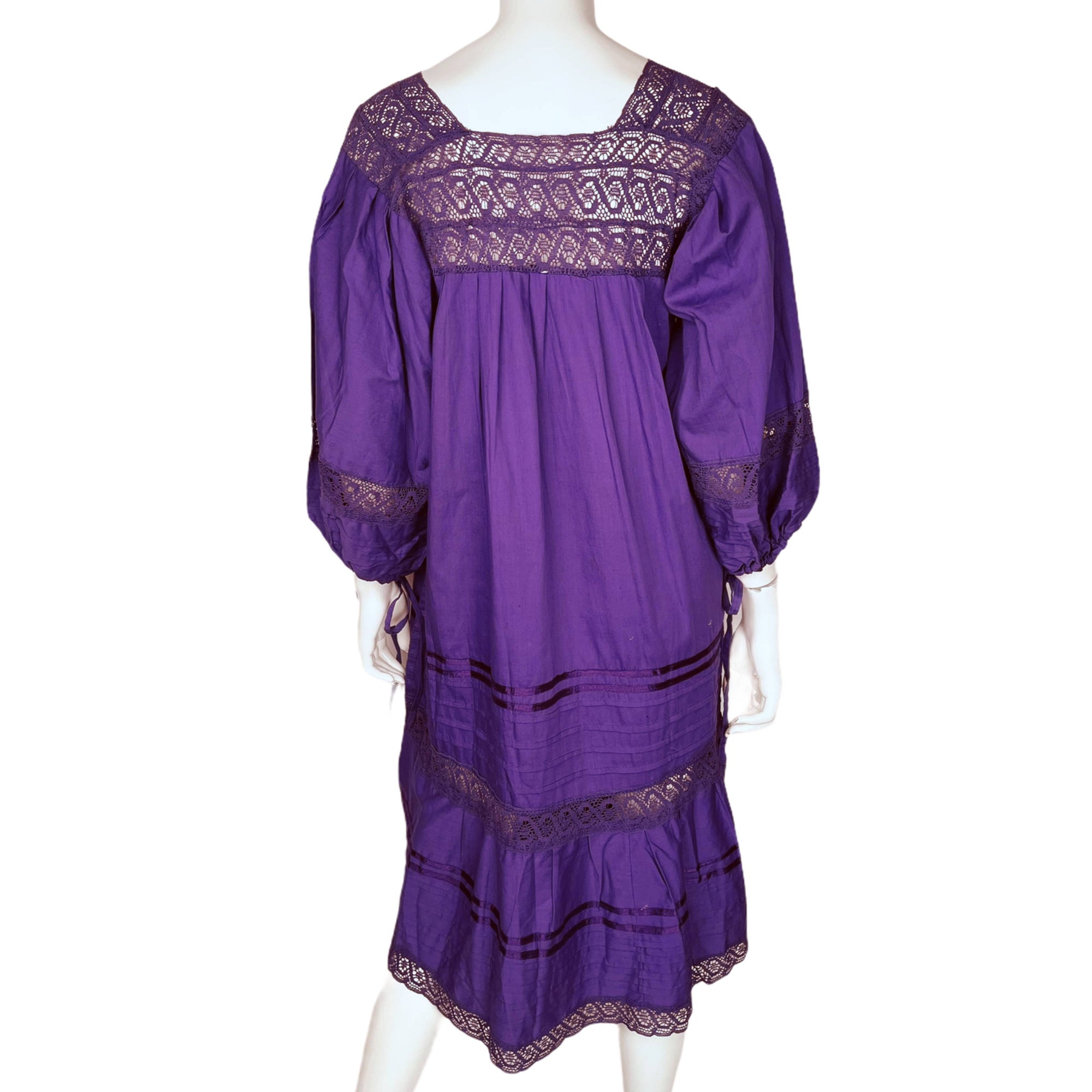 Vintage 70s Mexican Dress Floral Embroidered Purple Cotton