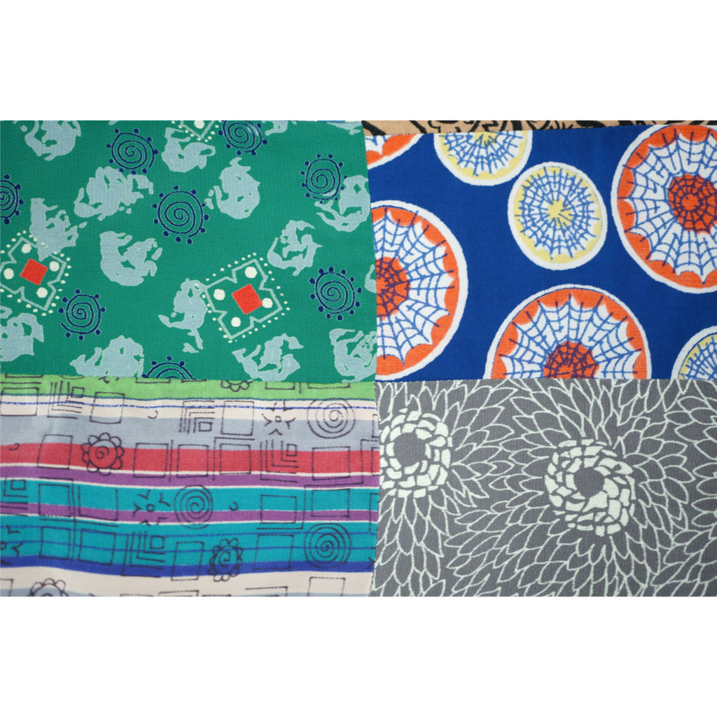 Vintage Quilt Top 1930s 40s Printed Rayon Dress Fabric 198 Pieces 62” x 75” - Poppy's Vintage Clothing