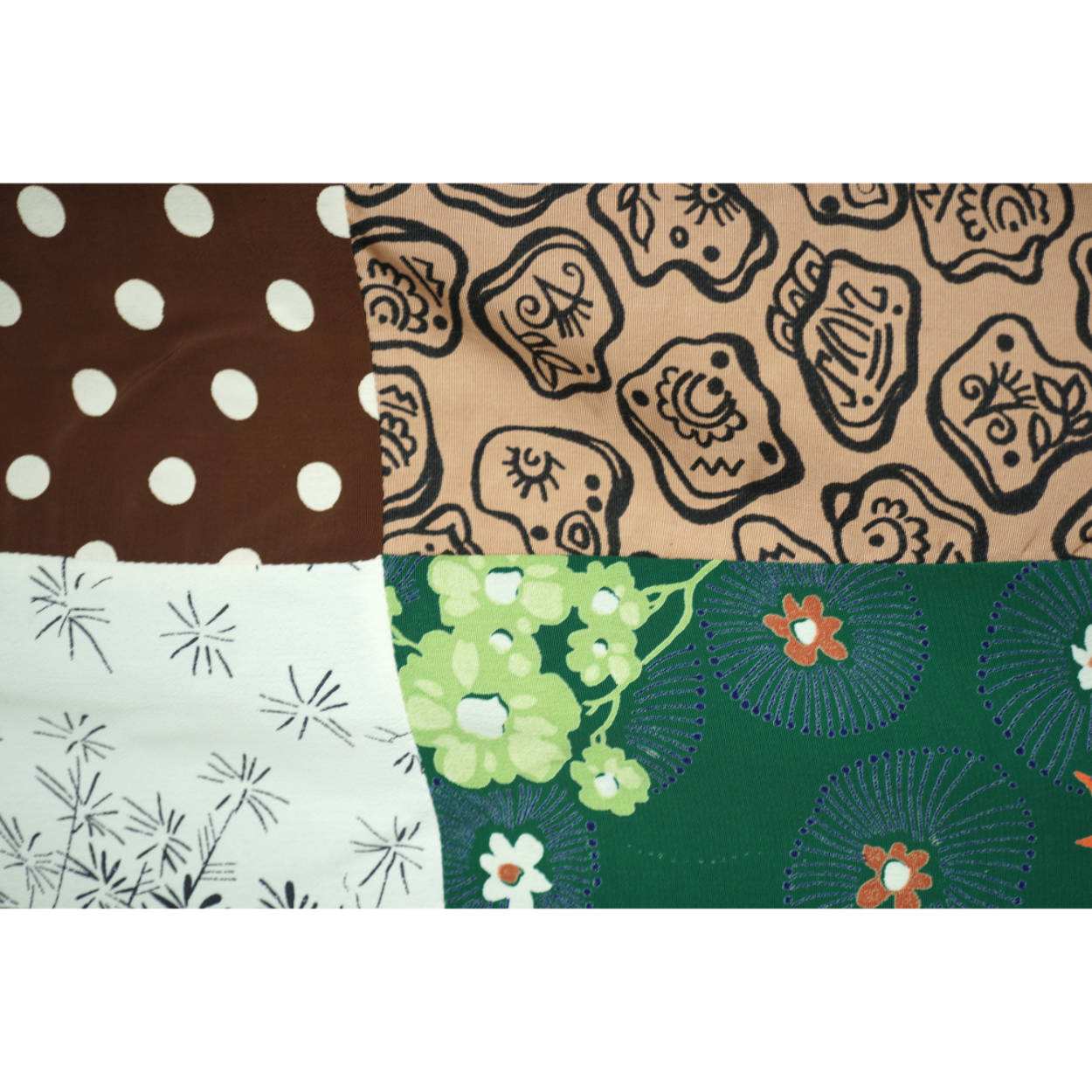 Vintage Quilt Top 1930s 40s Printed Rayon Dress Fabric 198 Pieces 62” x 75” - Poppy's Vintage Clothing