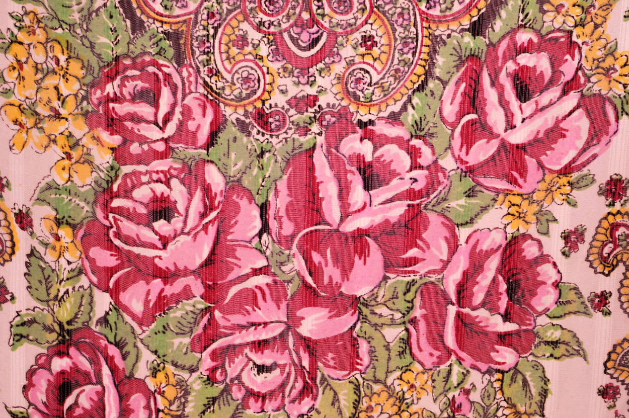 Vintage 1940s Scarf Long Rayon Chiffon Roses Floral Print 20 x 45 - Poppy's Vintage Clothing