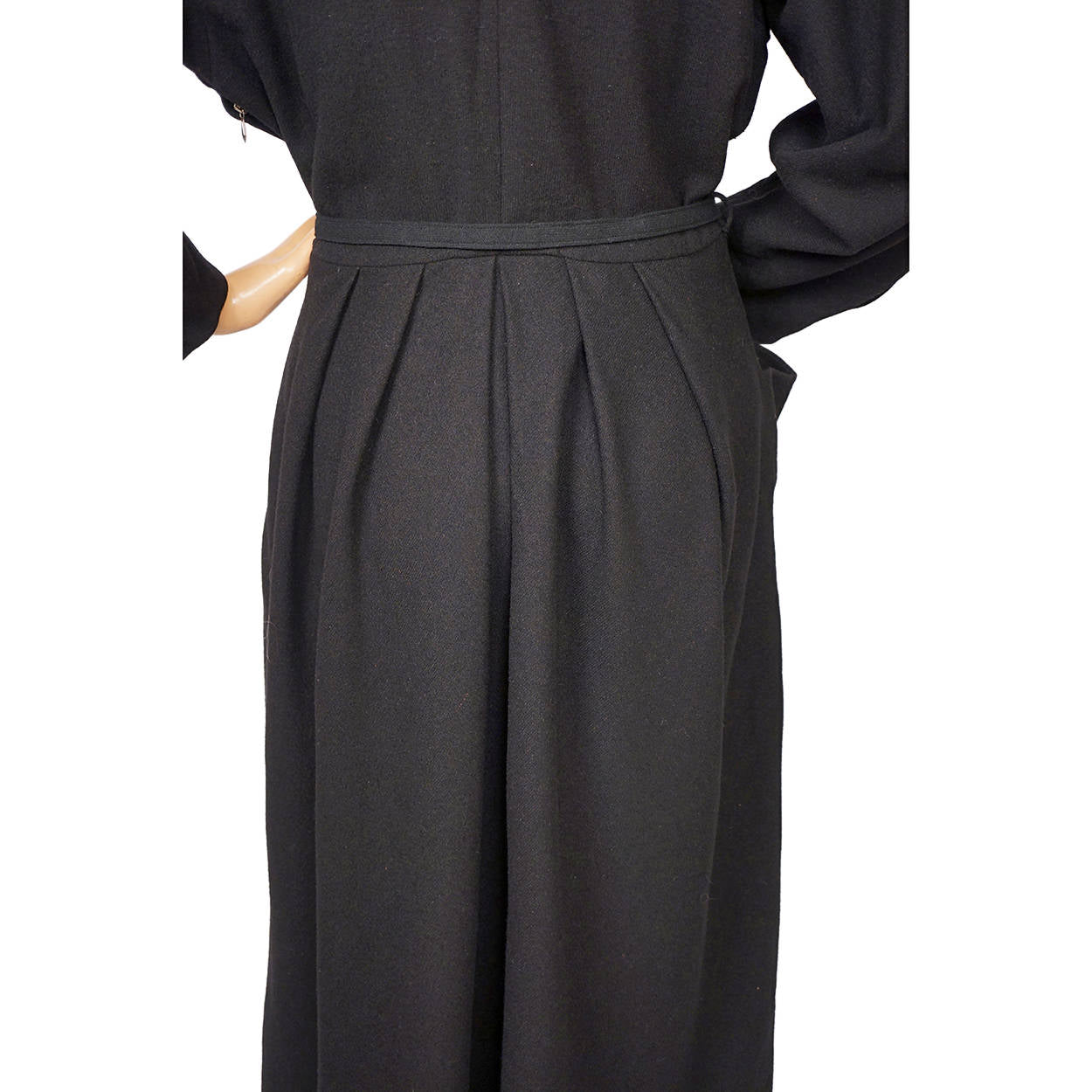 Vintage 1950s Dress Black Wool w Velvet Rosella Moden Frankfurt German Fashion M - Poppy's Vintage Clothing