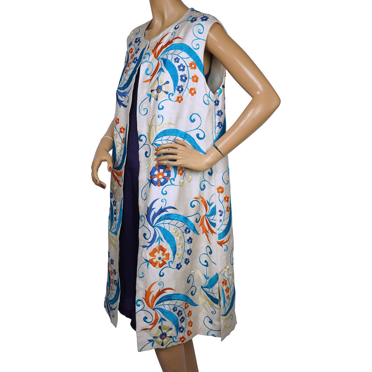 Vintage 1970s Sabina of India Embroidered Silk Long Vest Lord &amp; Taylor Size 16 - Poppy's Vintage Clothing