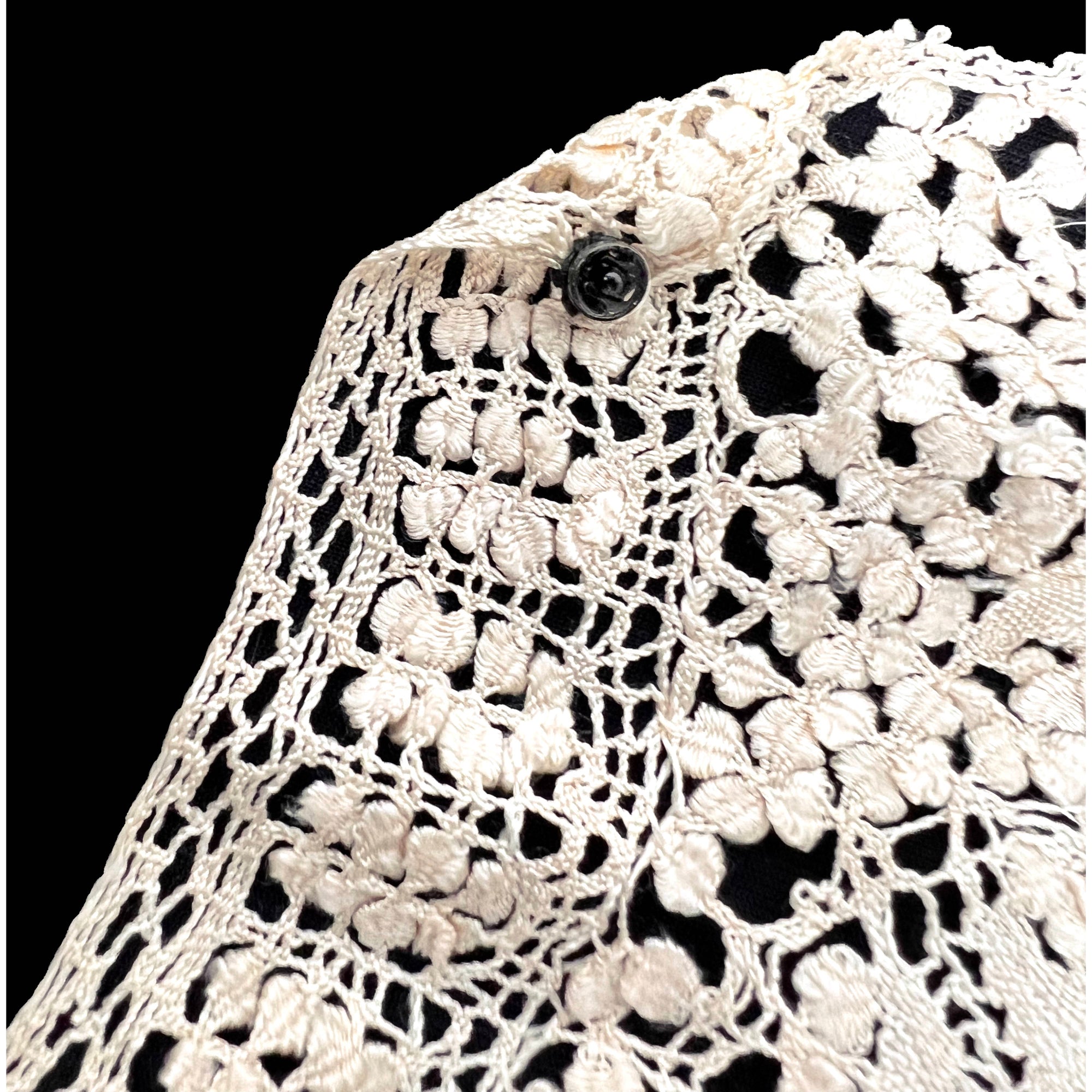 Large Antique Maltese Silk Lace Collar Hand Made Victorian