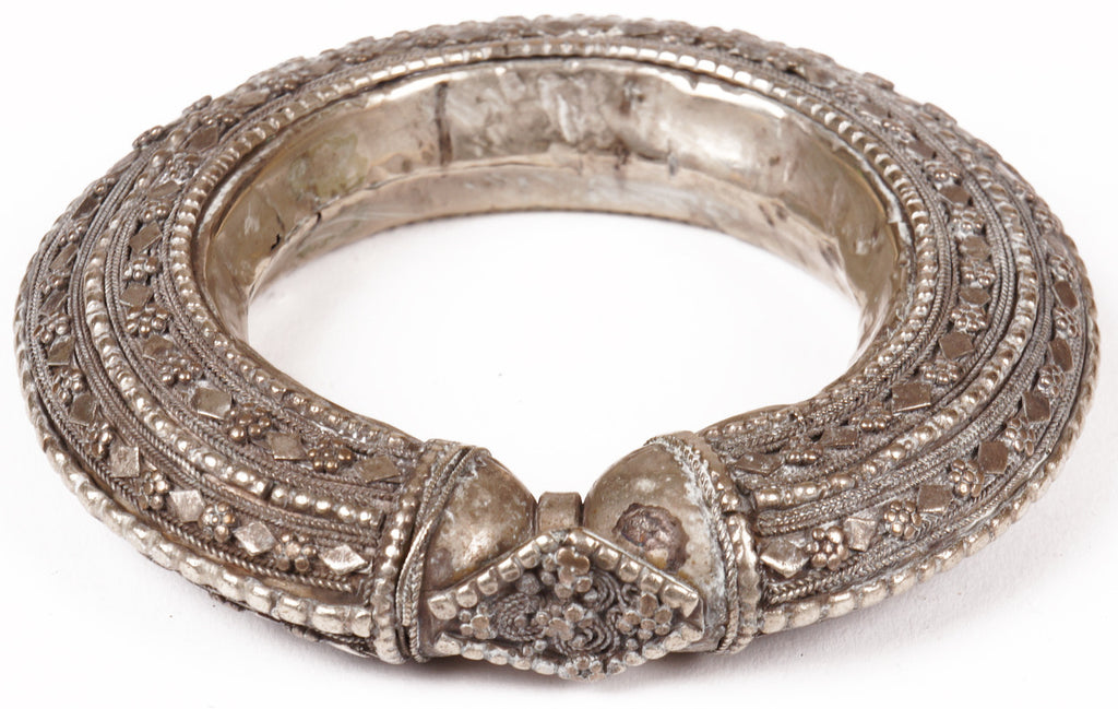 Antique Bedouin Tribal Bracelet Silver Cuff Yemeni Nomad Jewelry - Poppy's Vintage Clothing