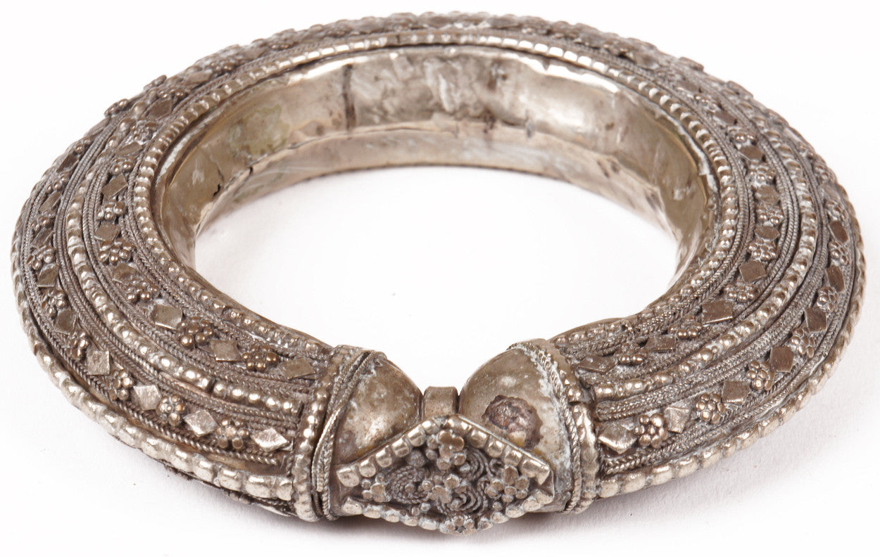 Antique Bedouin Tribal Bracelet Silver Cuff Yemeni Nomad Jewelry - Poppy's Vintage Clothing