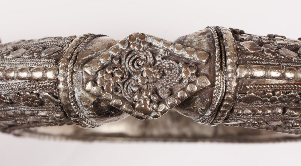 Antique Bedouin Tribal Bracelet Silver Cuff Yemeni Nomad Jewelry - Poppy's Vintage Clothing