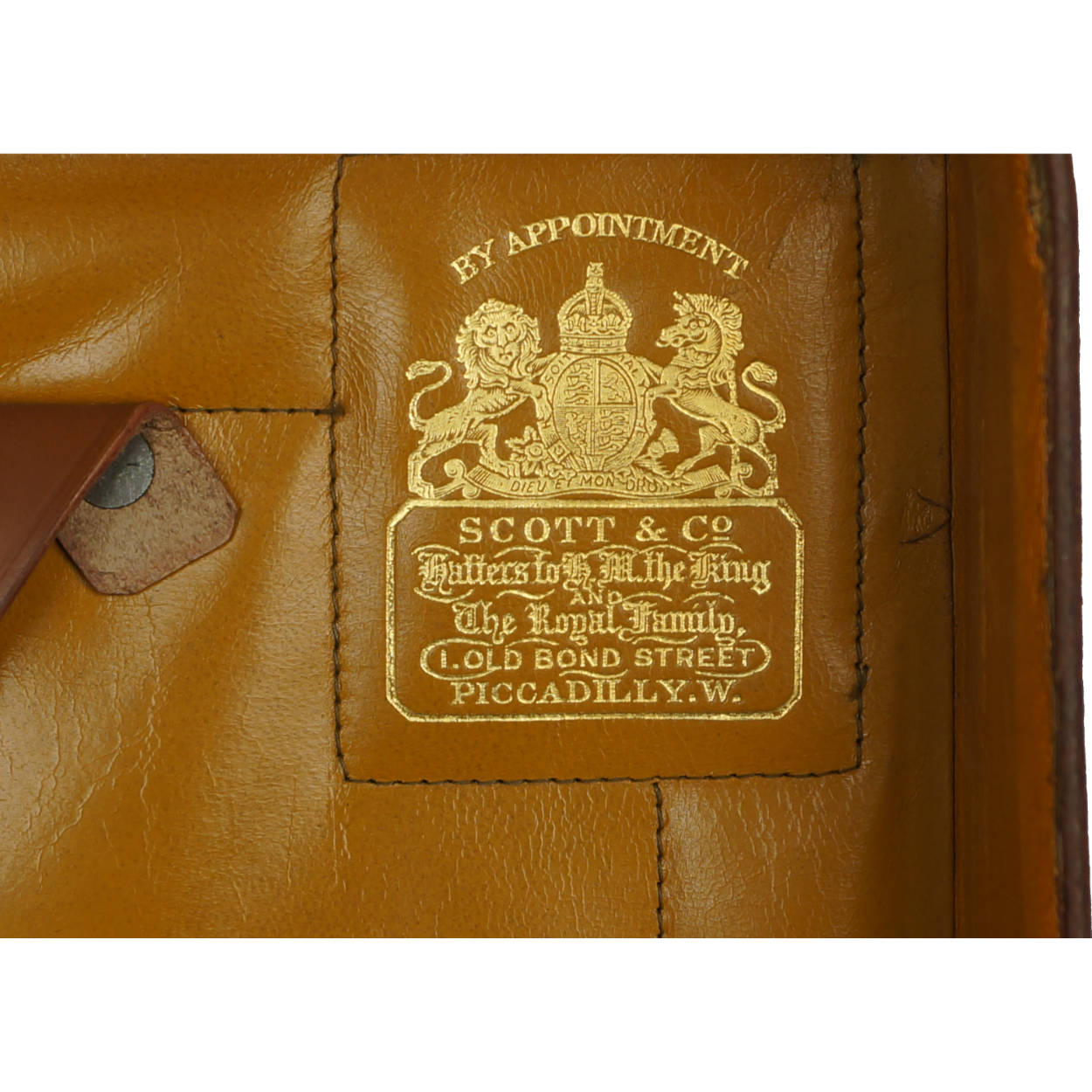 Vintage 1920s Top Hat Leather Travel Case Scotts London Luggage with Provenance - Poppy's Vintage Clothing