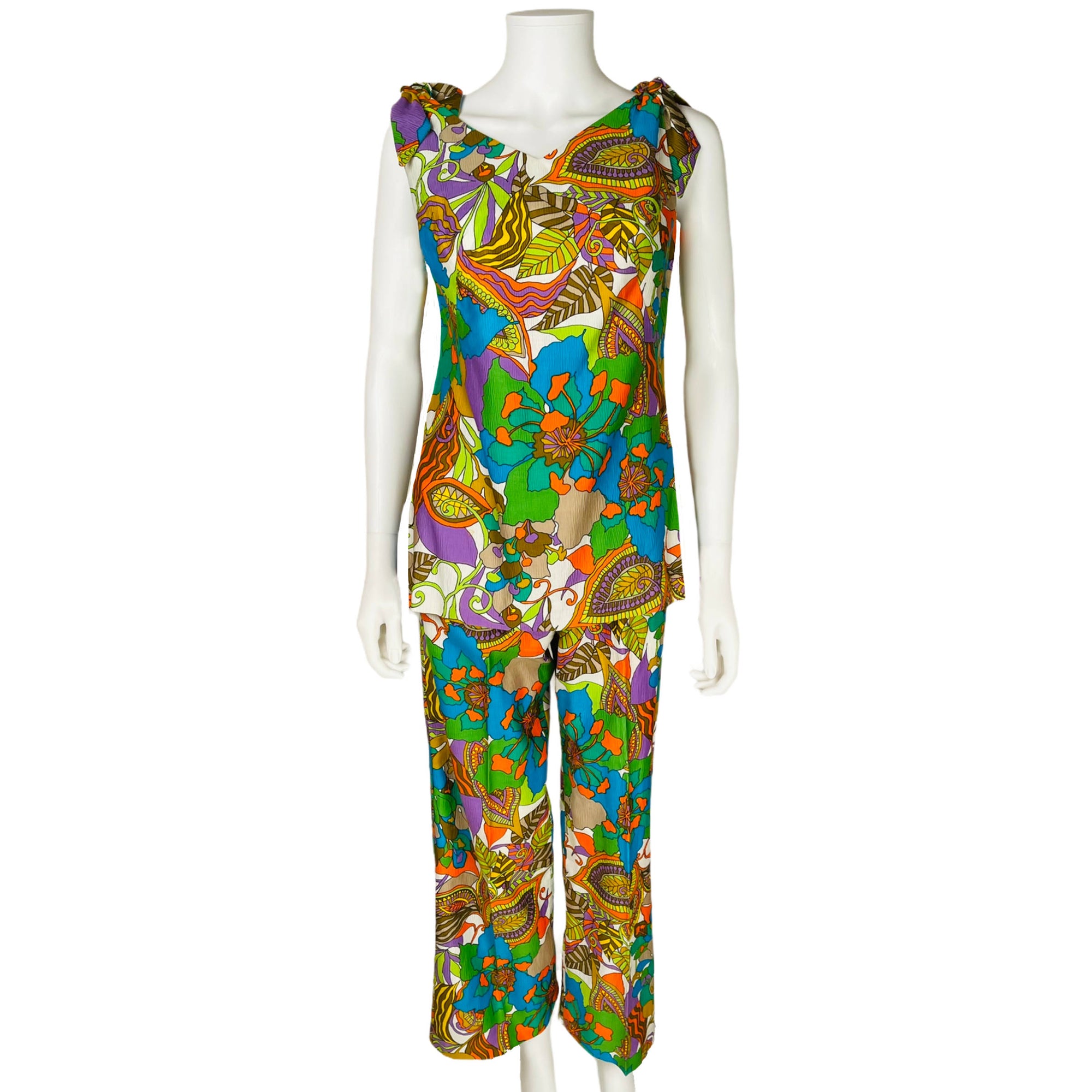 Vintage 60s Pantsuit Psychedelic Tropical Print Top w Pants