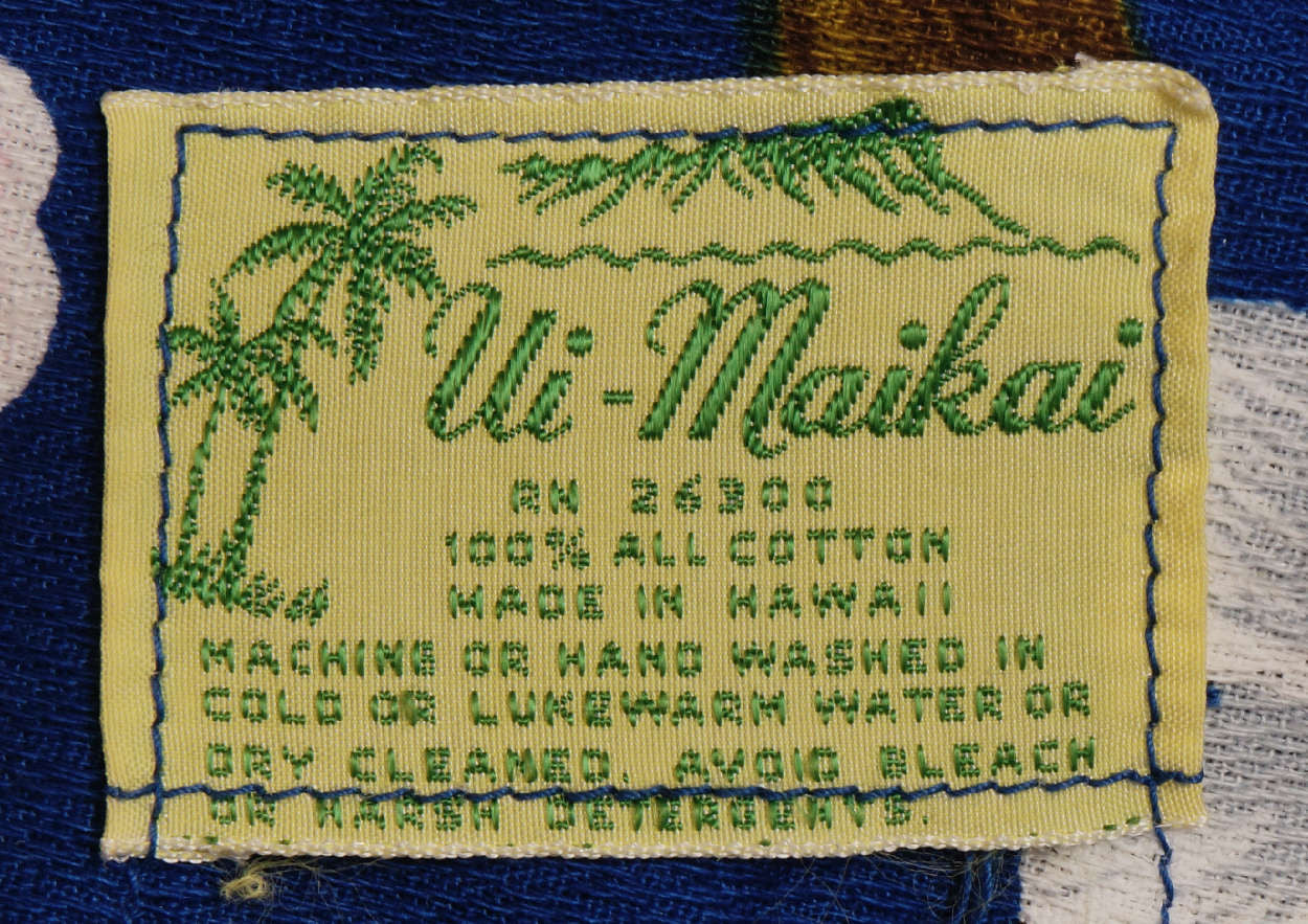 Vintage 60s Hawaiian Dress by Ui Maikai - Hibiscus Flower Print - M