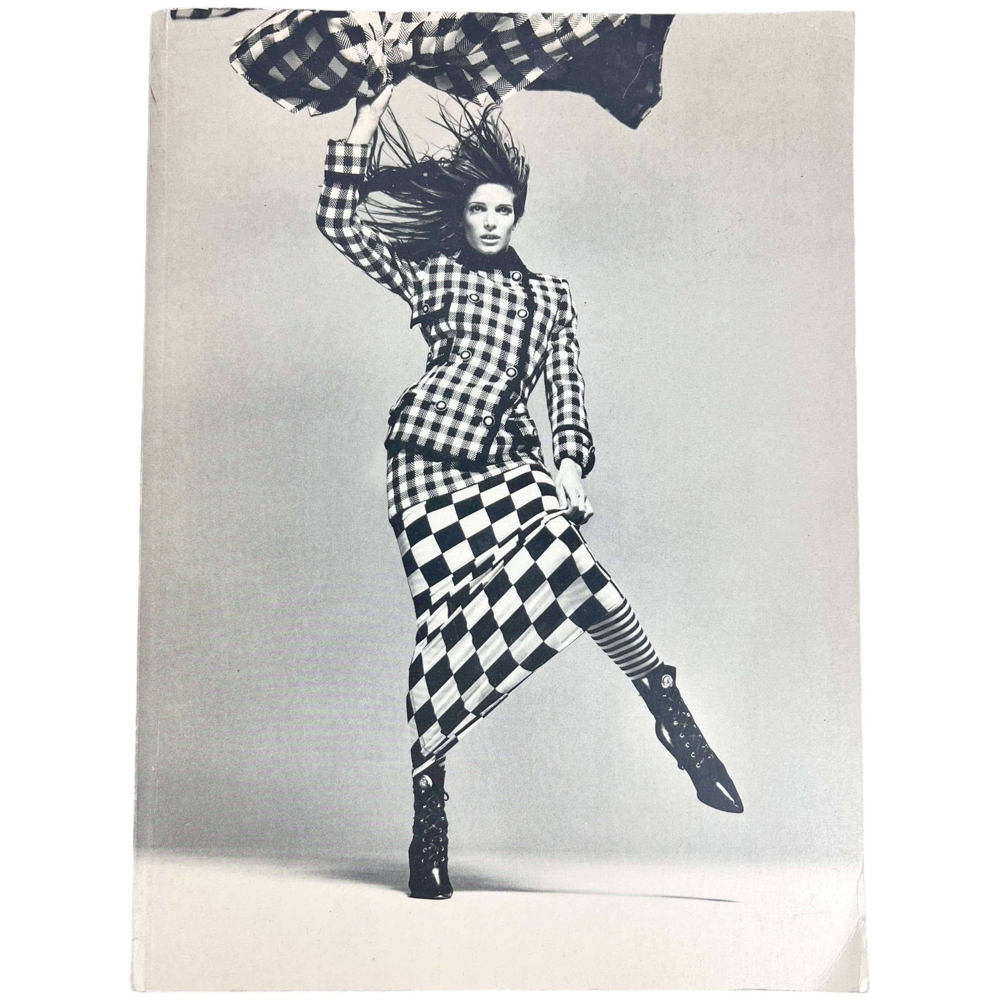Vintage Gianni Versace Catalog 1993 Donna Autumn Winter # 25
