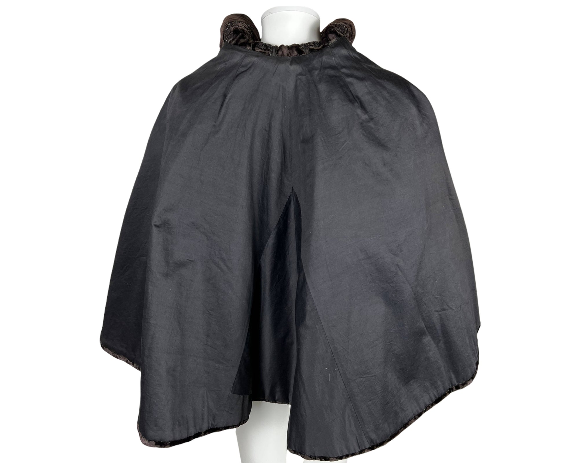 Antique Victorian Mantle Jet Beaded Black Velvet Short Cape