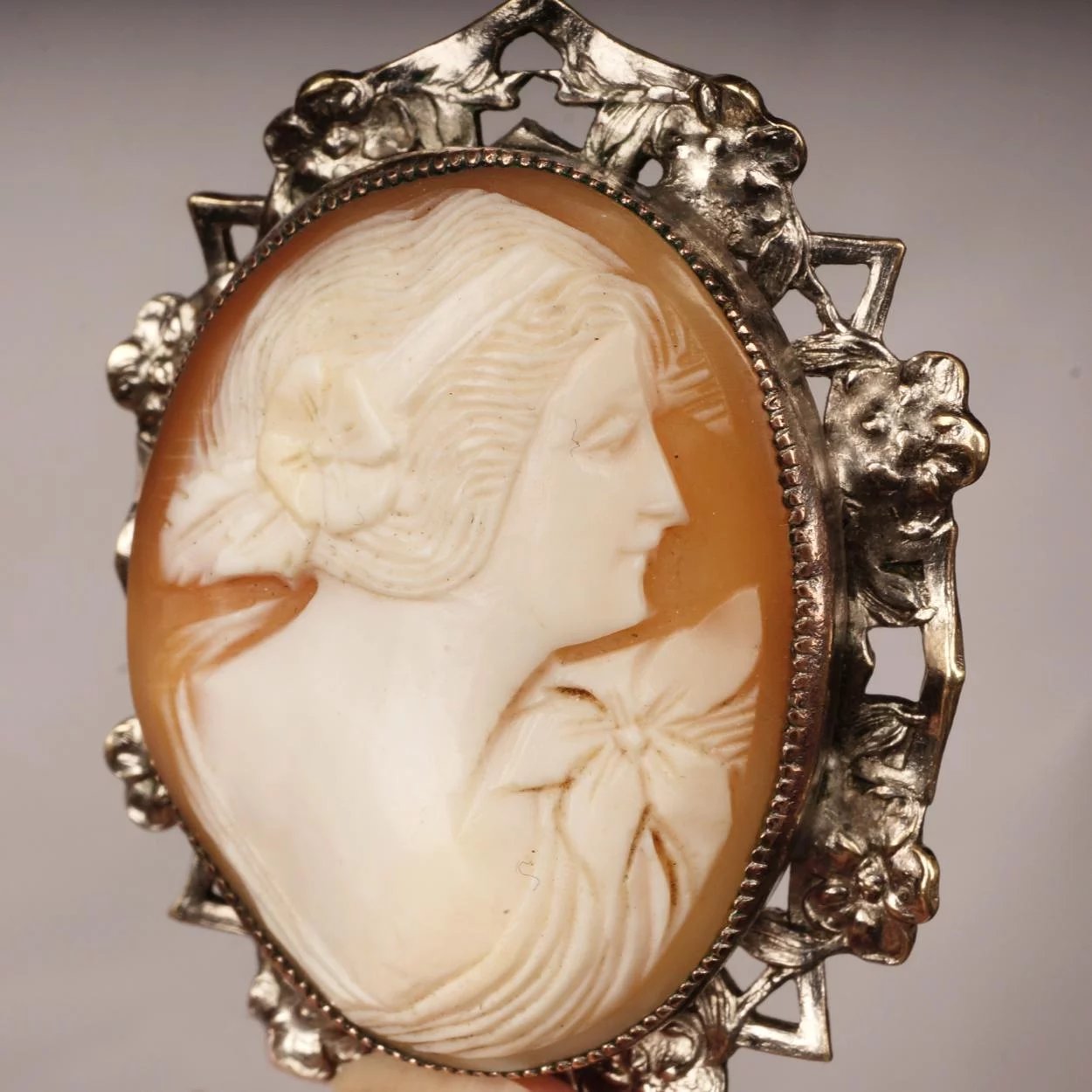 Vintage Cameo Brooch Pendant - Hand Carved - Silver Plated Mount - Poppy's Vintage Clothing