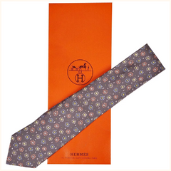 Vintage Hermes Tie Silk Twill 7836 UA Daisy Flower Pattern Mens Necktie Made in France - Poppy's Vintage Clothing