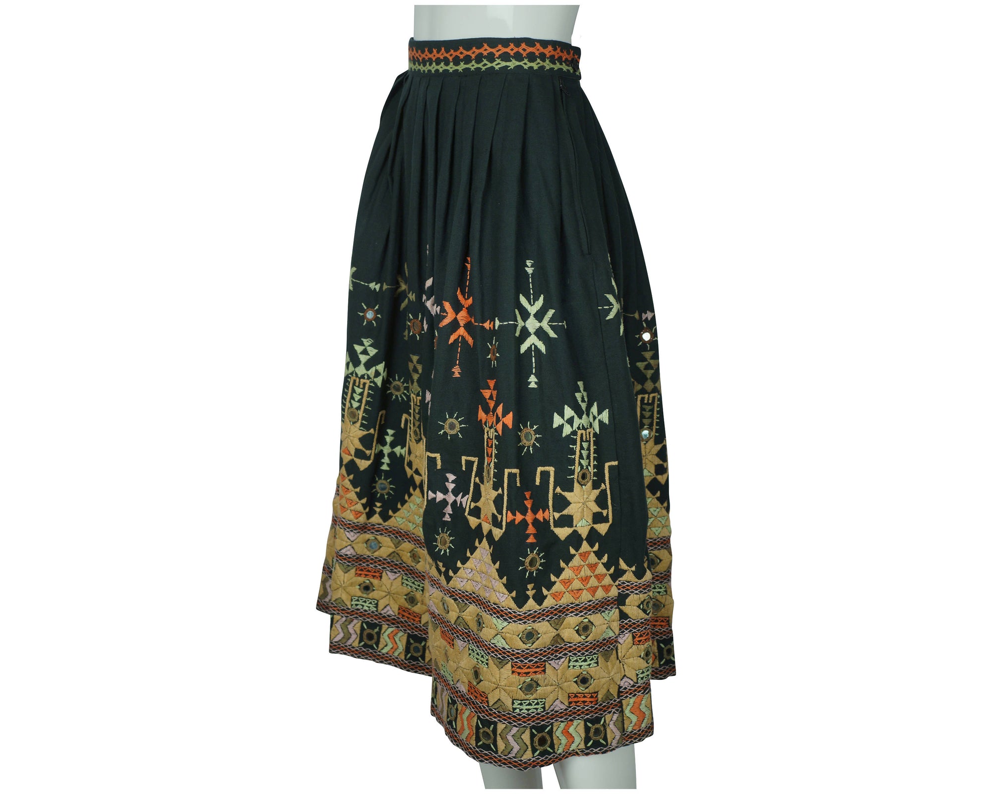 Vintage 1970s Indian Skirt Banjara Embroidered w Shisha Mirror Embroidery Size M - Poppy's Vintage Clothing