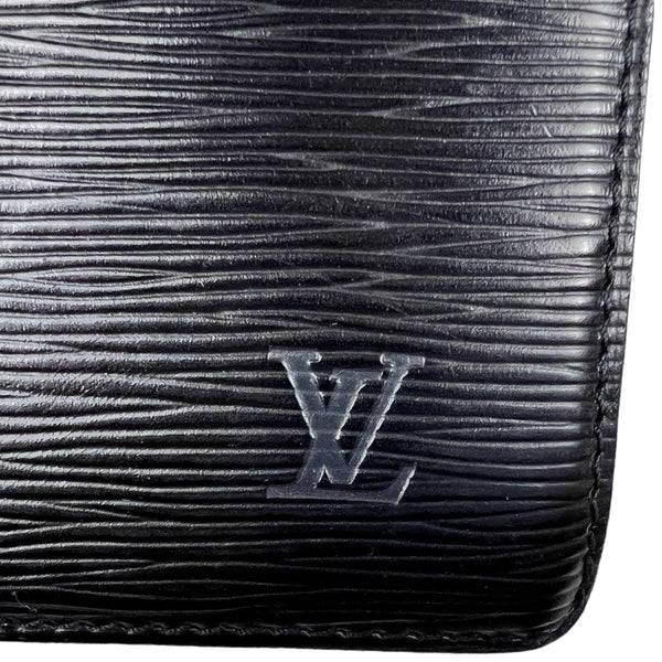 Louis Vuitton Vintage Cream Epi Leather Art Deco PM Clutch Bag – OPA Vintage
