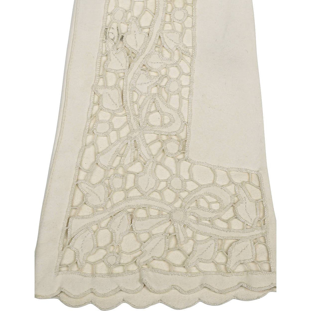 Vintage 1950s White Antelope Leather Cutwork Lace Gloves Size 6.5 Excellent - Poppy's Vintage Clothing