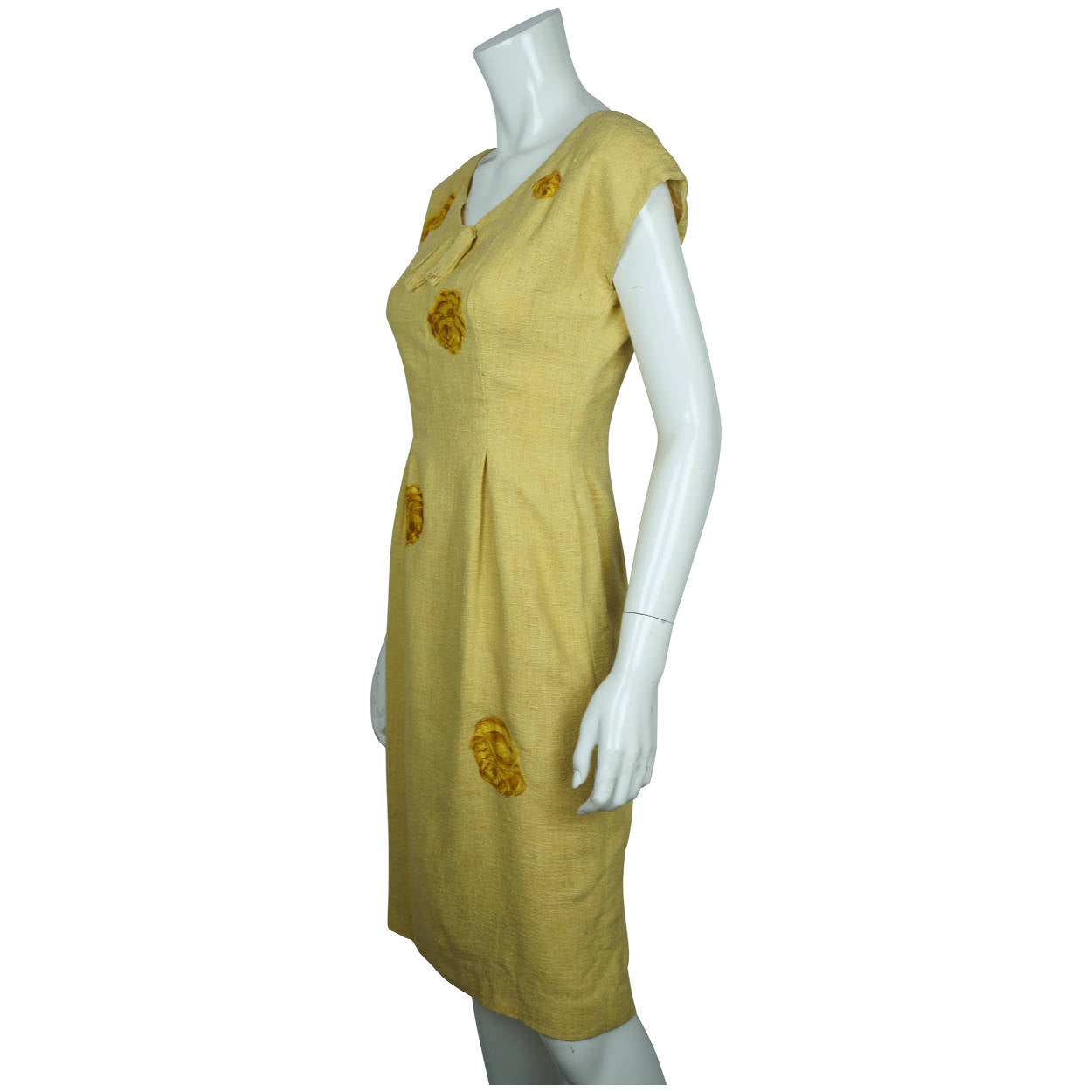 Vintage 1950s Yellow Raw Silk Wiggle Dress w Floral Appliqués Size Medium - Poppy's Vintage Clothing